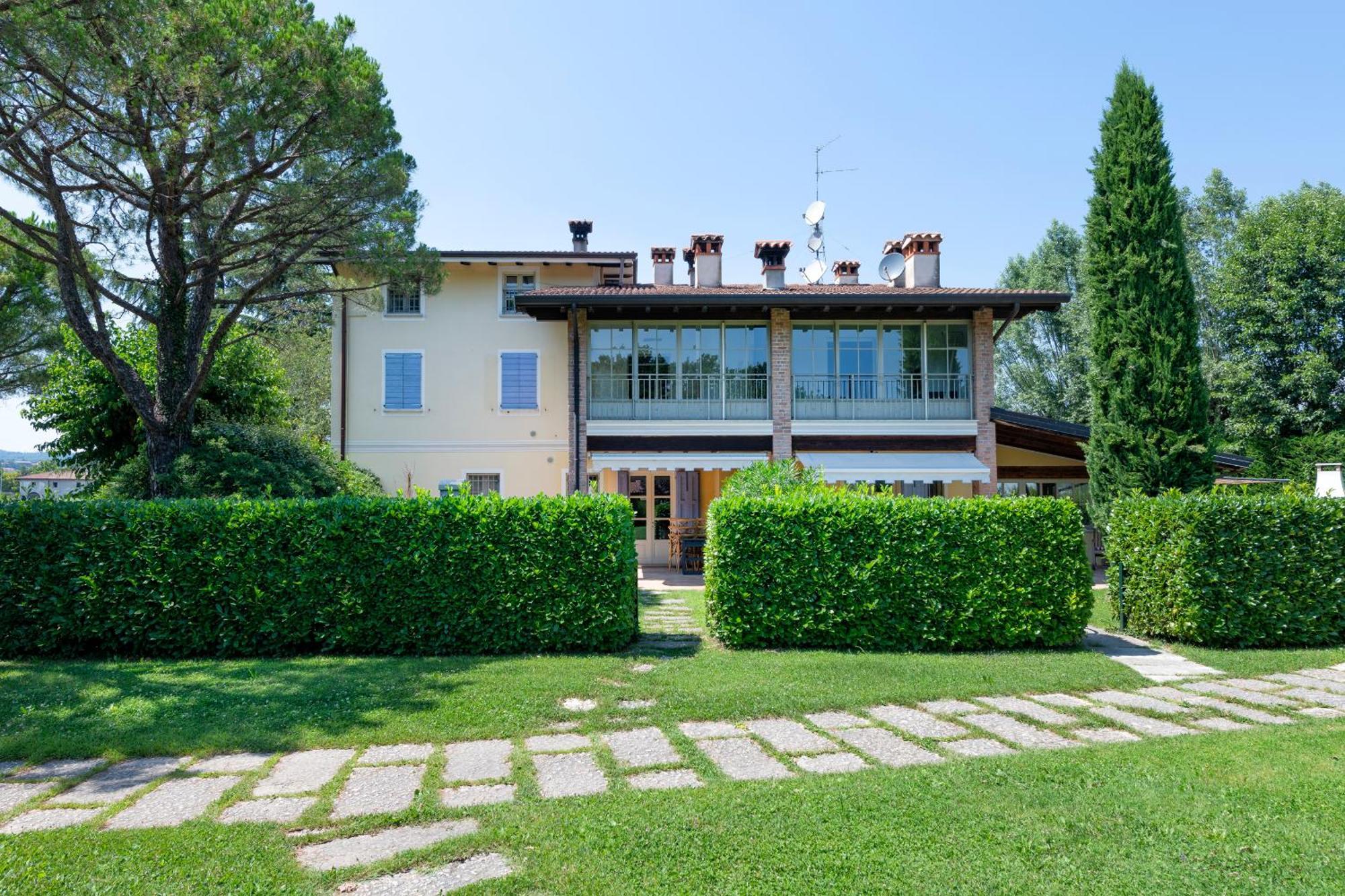 Park Residence Il Gabbiano Moniga del Garda Zimmer foto